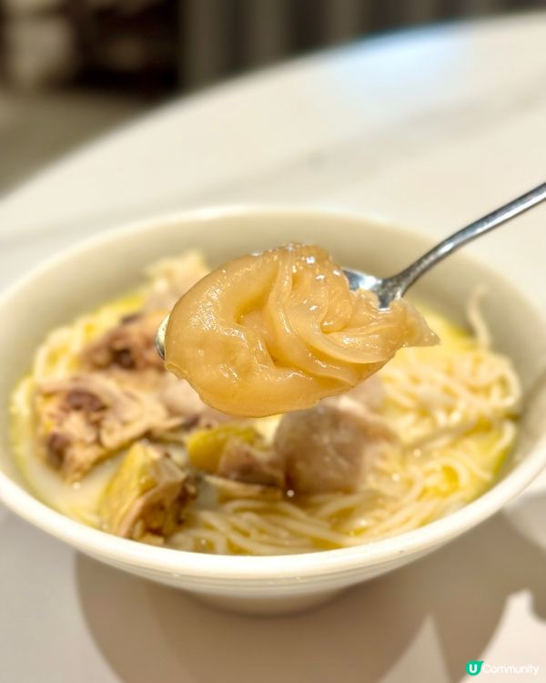 尖沙咀美味隱世私廚 生滾花膠雲吞雞麵和點心