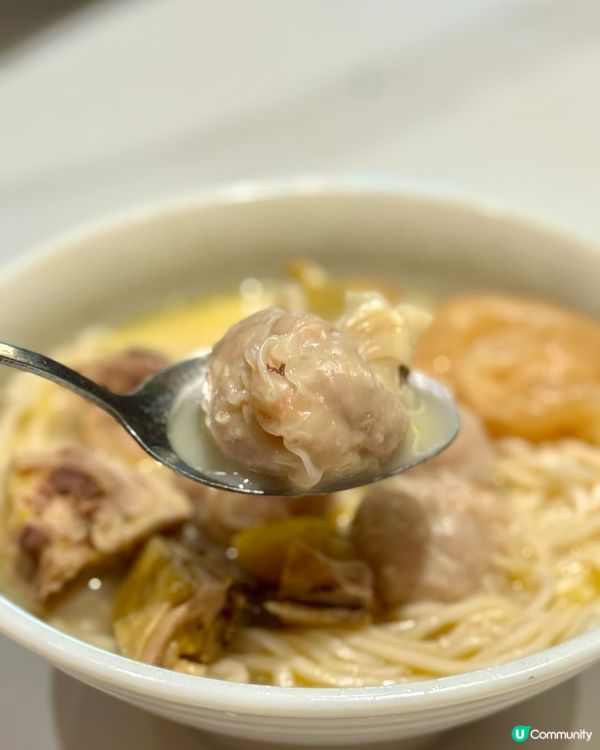 尖沙咀美味隱世私廚 生滾花膠雲吞雞麵和點心