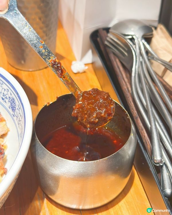 銅鑼灣大雞食堂🤤蔥油雞扒撈丁超正！😋 必試辣椒油🌶️