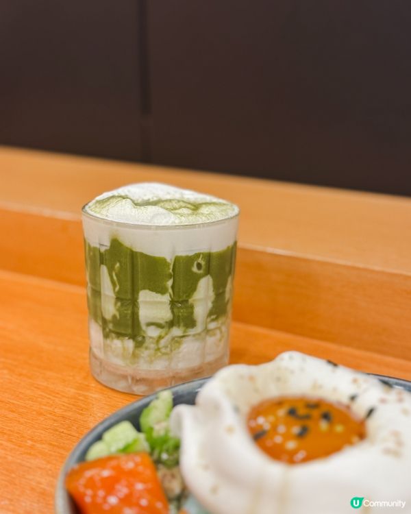 富士山三文魚丼超吸睛🌋