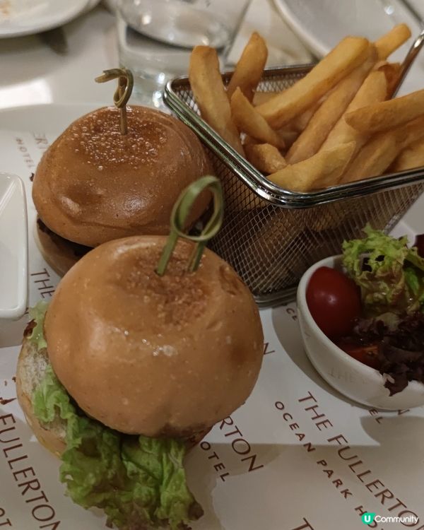 富麗敦星耀廊美食🤤！薄餅漢堡羊架超正！🍕🍔🐑