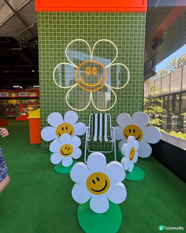 Airside x Wiggle Wiggle