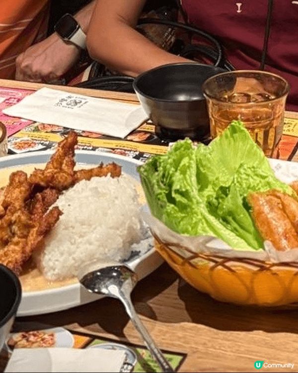 沙嗲王是一間位多國菜餐廳，以港式沙嗲及多款招牌菜聞名。早幾日...