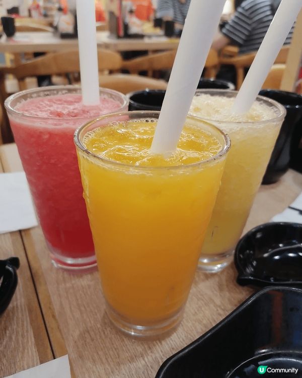 同家人去咗位於 天水圍嘅日式餐廳 十勝牛， 餐牌有好多唔同嘢...