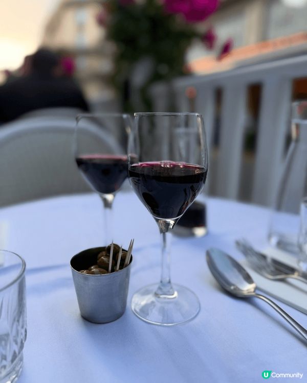 法國正宗油封鴨腿，香濃惹味，入口即化！🦆✨ 慢煮數小時，鴨肉...