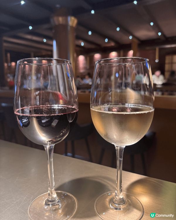 格魯吉亞菜系以大量芝士製作，加上當地係葡萄酒發源地，飲酒平過...
