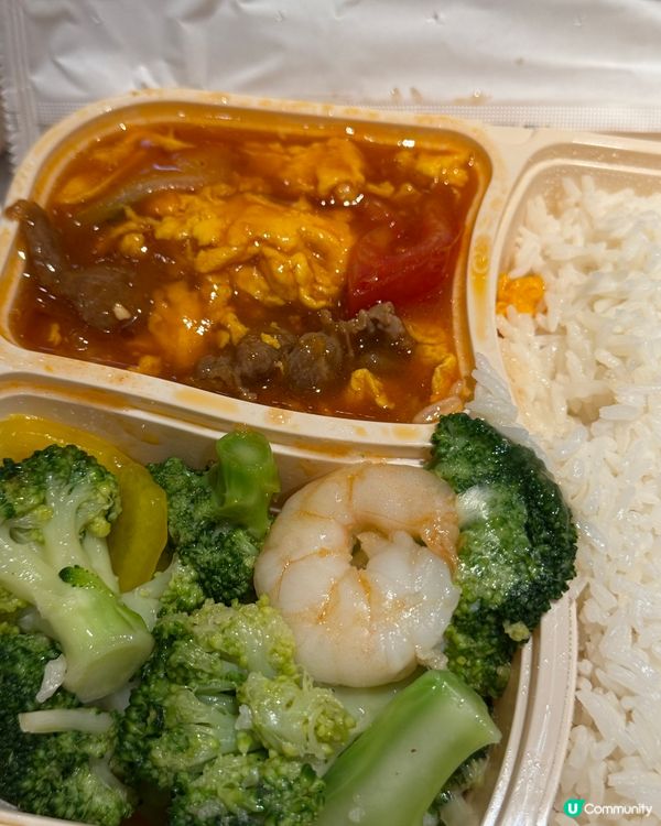 權發三餸飯🤤真係有啲料到！