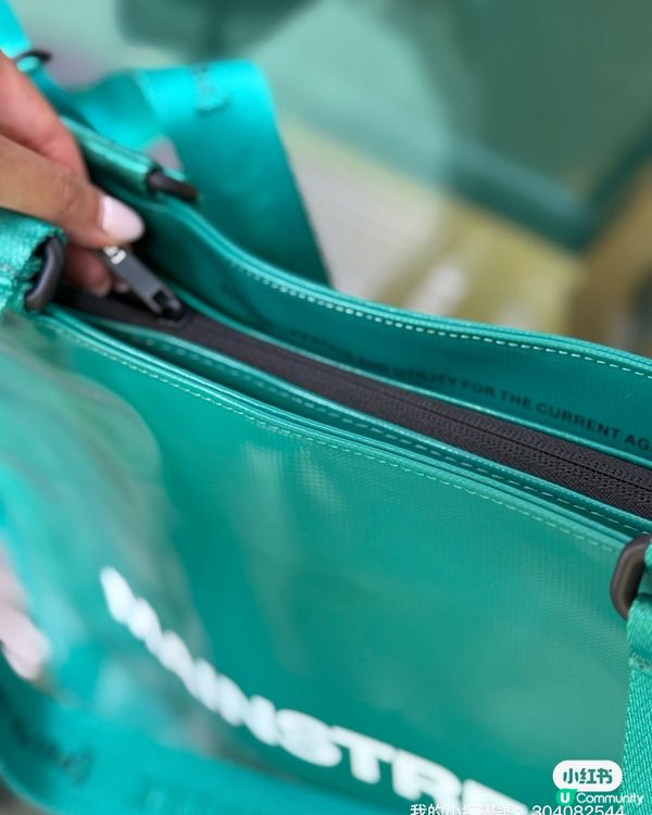 綠色控必入！夏日大容量托特包💚👜 9折優惠！