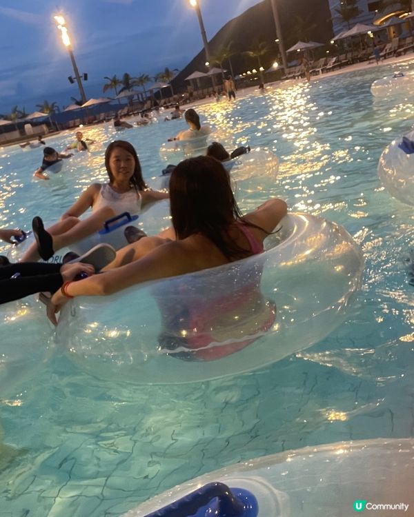 夏天緊係要同朋友一齊去玩水！🔫💦