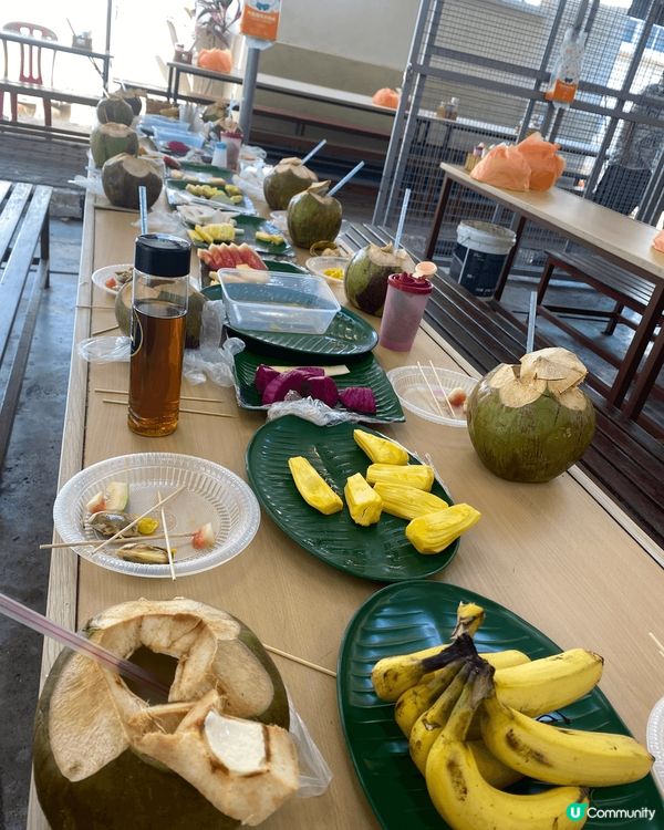 新加坡的海南雞飯及各種美食都令人身心舒暢忘掉了工作的煩惱