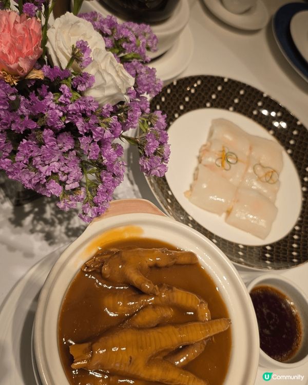 這幾張圖片展示了深圳悅景酒家的精緻粵菜，展現了傳統與創意並存...