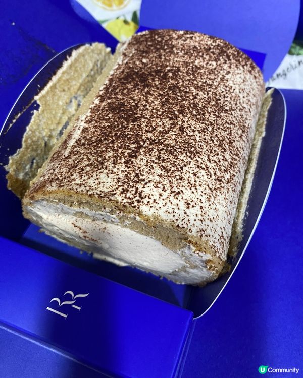 北上都係食埋玩,當然買咗一啲人氣嘅甜品返香港同屋企人一齊分享...