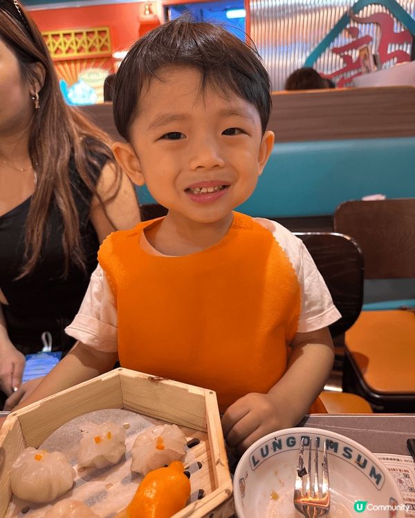 觀塘龍點心係傳統中式點心手工製造即叫即蒸