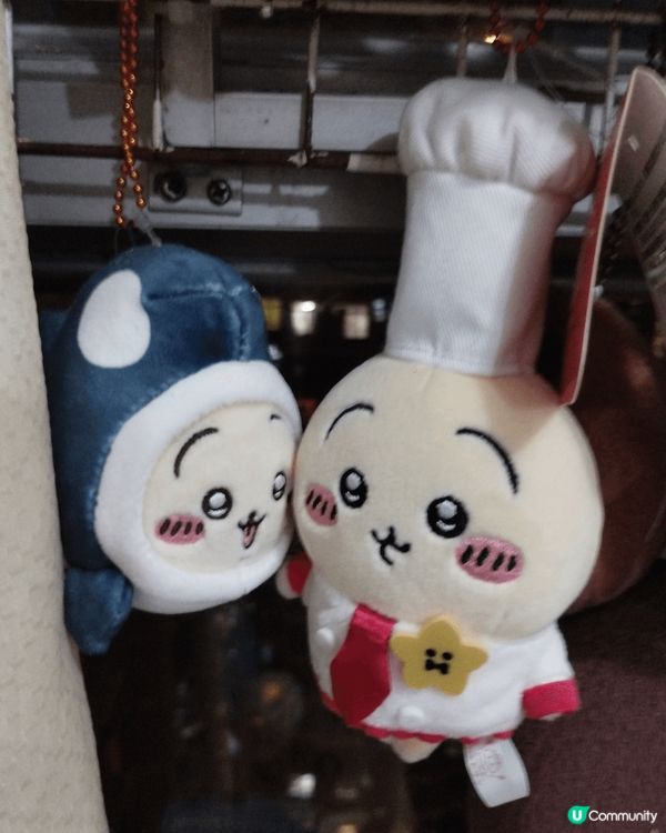 Chiikawa吉伊卡哇（主角）、小八貓，兔哥（一隻兔子）栗...