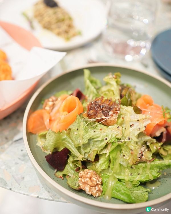 灣仔合和新商場 寵物友善食店 但性價比低🙃