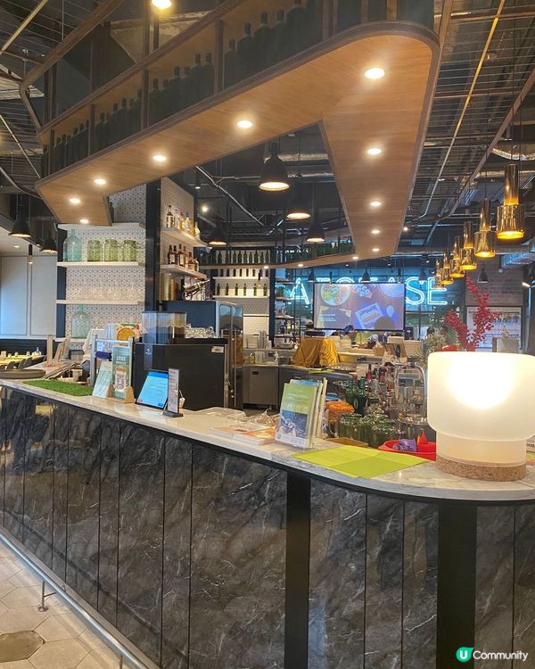 超值半自助午餐 Semi-buffet