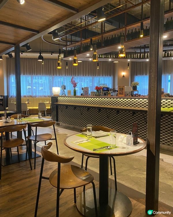 超值半自助午餐 Semi-buffet