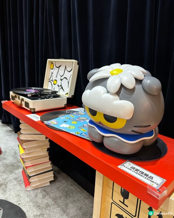 行時代見到個巨型貓咪公仔,