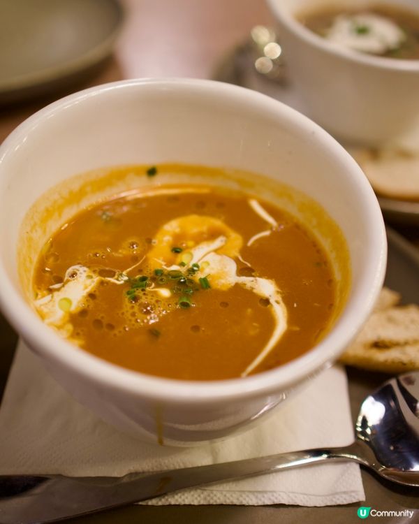 小朋友竟然食得哂成個pizza，原來真係好好味😋