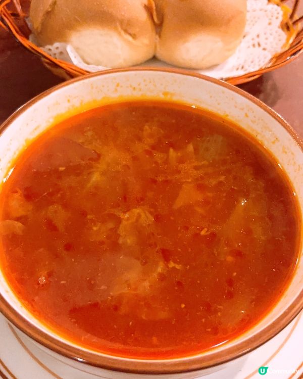 二百幾蚊食到威靈頓同埋兩磅豬手😳