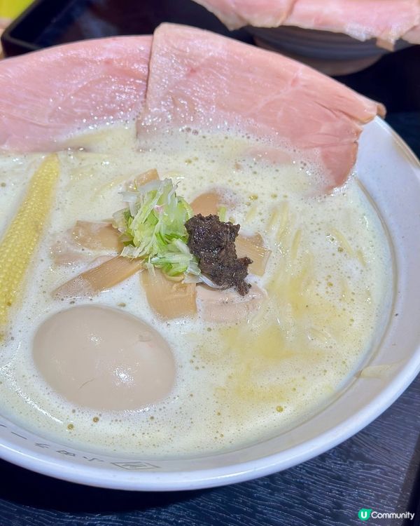 觀塘駱駝漆大廈雞白湯🍜