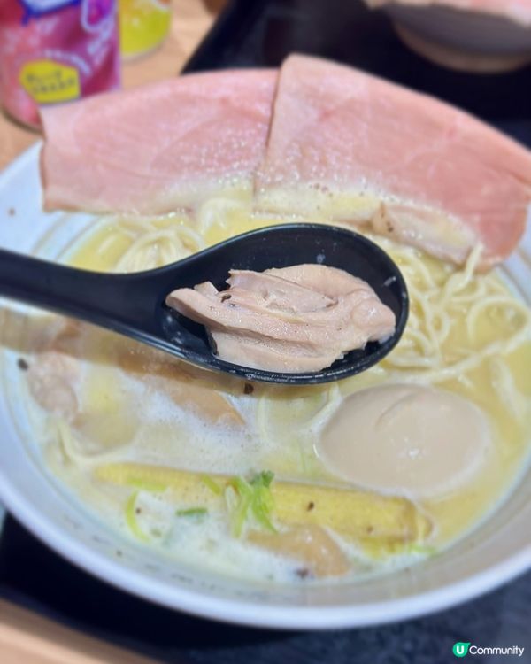 觀塘駱駝漆大廈雞白湯🍜
