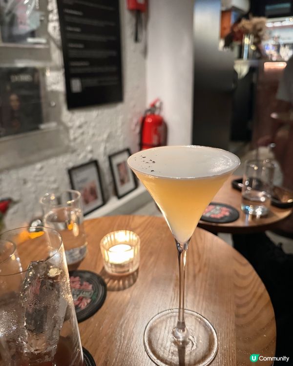 黑膠唱片與雞尾酒的晚上