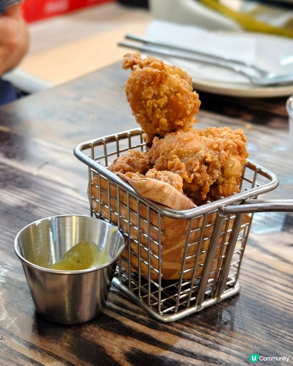 二刷cafe，開心果麻糬梳乎厘🤤！四人食爆滿足！😋