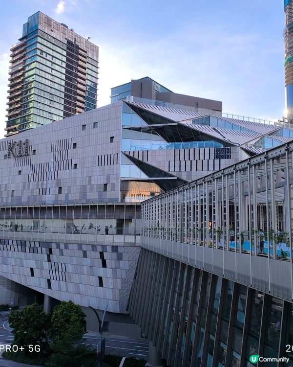 不是千篇一律既場