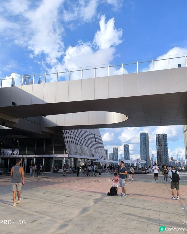 不是千篇一律既場