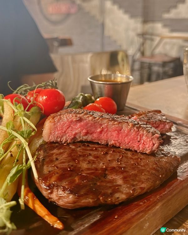 超有feel英式酒館 $780二人海陸晚餐