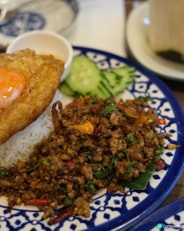 泰國菜🇹🇭尖咀排長龍！😋 必試打拋豬飯！