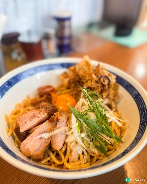 【池袋美食｜以燒製秋刀魚製作的拉麵】