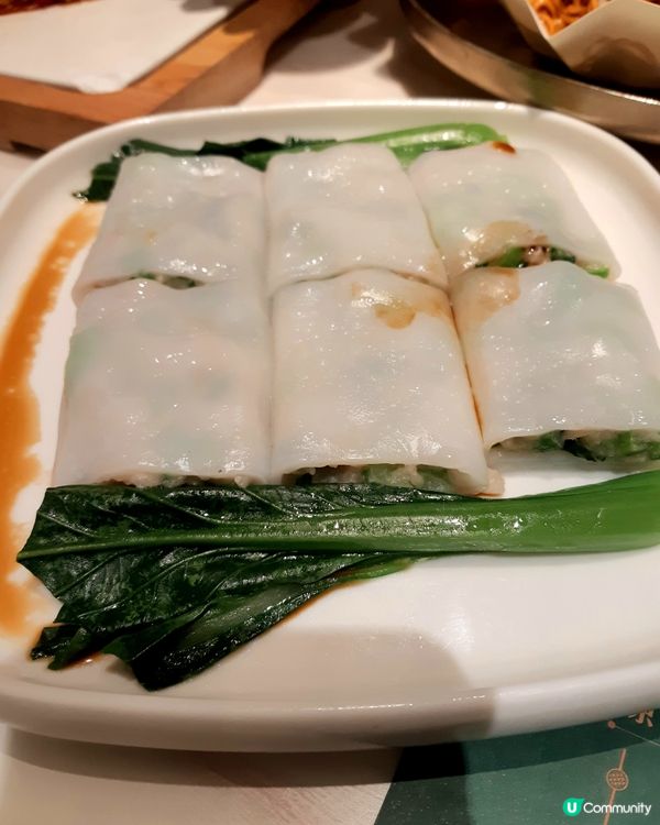 金沙蝦腸粉😋！深圳飲茶！