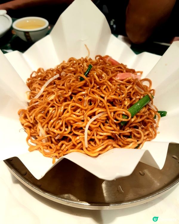 金沙蝦腸粉😋！深圳飲茶！