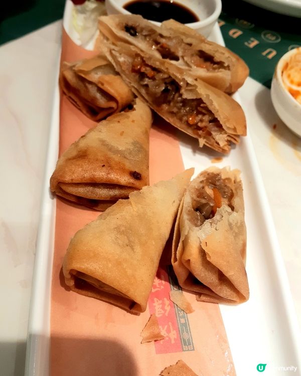 金沙蝦腸粉😋！深圳飲茶！