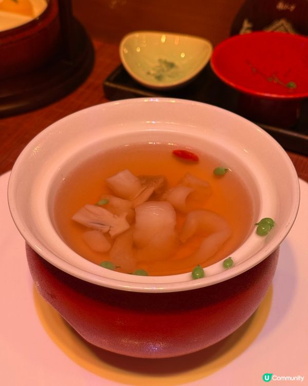 「冷氣不能省，太熱了🥺VIP位也沒有很好的待遇」