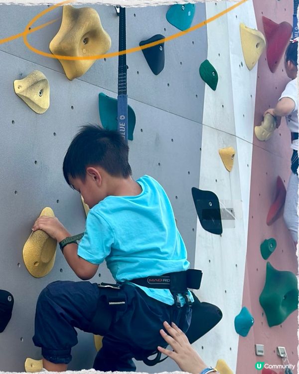 四歲半攀石挑戰！💪🏻 暑假必去！🧗🏻‍♀️