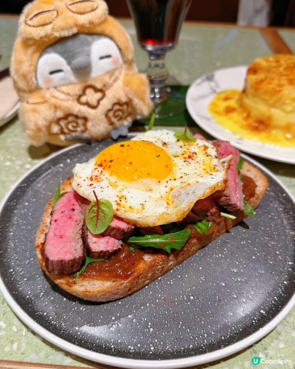 1. 中環美食之旅😋！牛扒多士+焦糖班戟🤤+特調咖啡☕️！