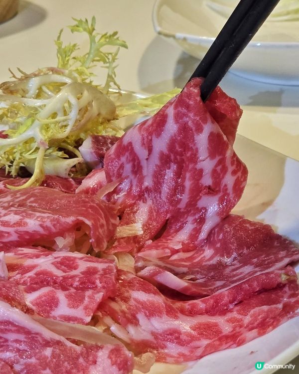 暖心暖胃湯底火鍋店