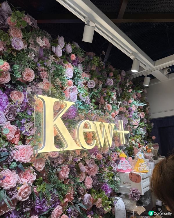 100分既蛋糕😋！蜜瓜白桃+香印提子🤤！