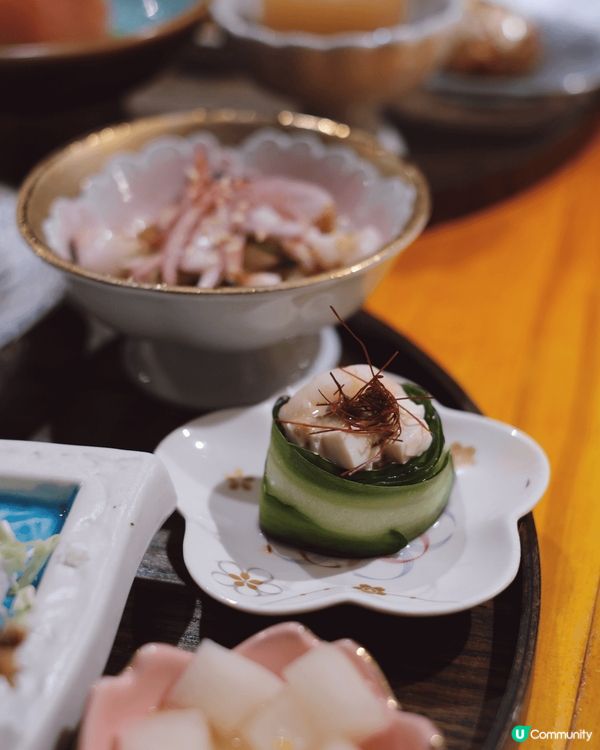 婆婆珈琲屋最近推出全新餐牌，很喜歡它們的多品前料理，由前菜、...