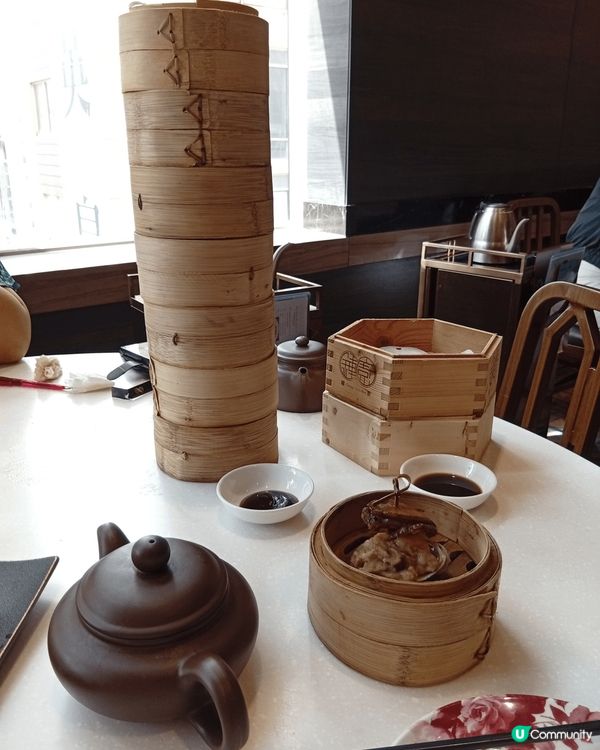 鍾廚位於銅鑼灣勿地臣街1號時代廣場12樓1201號舖，環境舒...