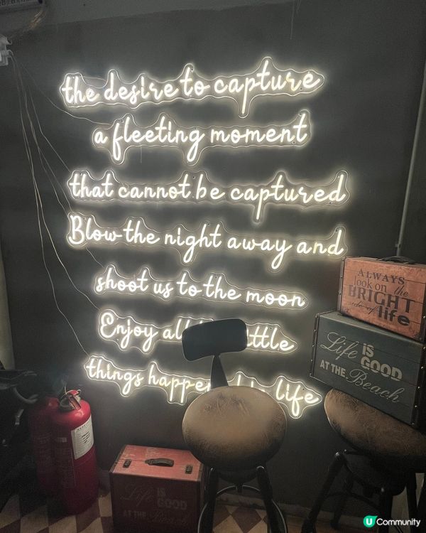 新開張第二位半價🤭鋸扒飲杯紅酒chill🍷