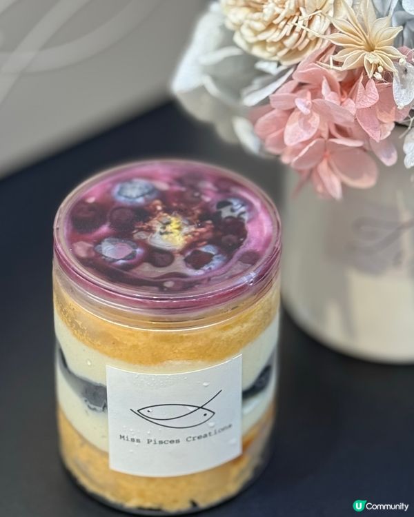 尖沙咀人氣甜品🍪 榛子曲奇禮盒😋 + 藍莓蛋糕！🍰