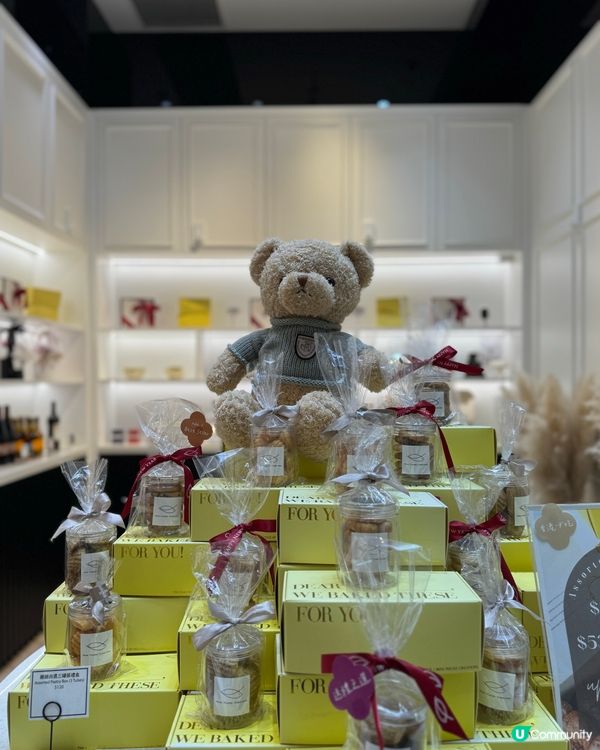 尖沙咀人氣甜品🍪 榛子曲奇禮盒😋 + 藍莓蛋糕！🍰