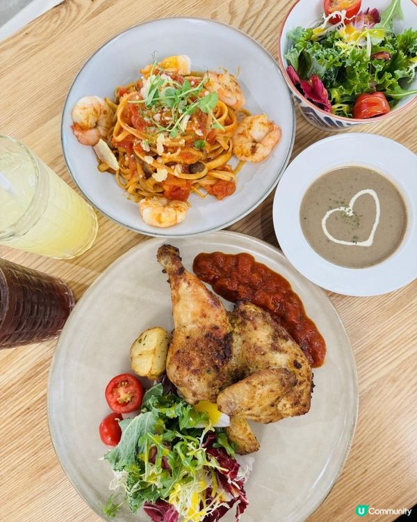 上環樓上簡約悠閒小店咖啡