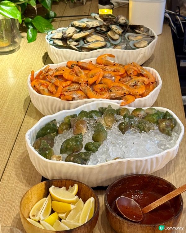 觀塘半自助餐：凍海鮮任食，仲有拉絲蟹肉飯！🦀🍝