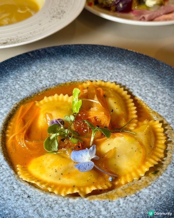 觀塘半自助餐：凍海鮮任食，仲有拉絲蟹肉飯！🦀🍝