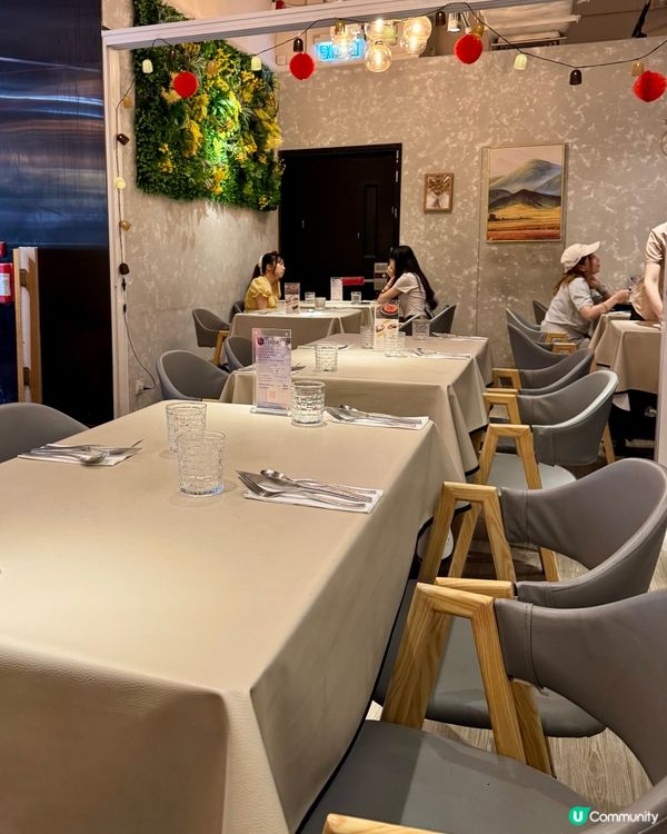 觀塘半自助餐：凍海鮮任食，仲有拉絲蟹肉飯！🦀🍝